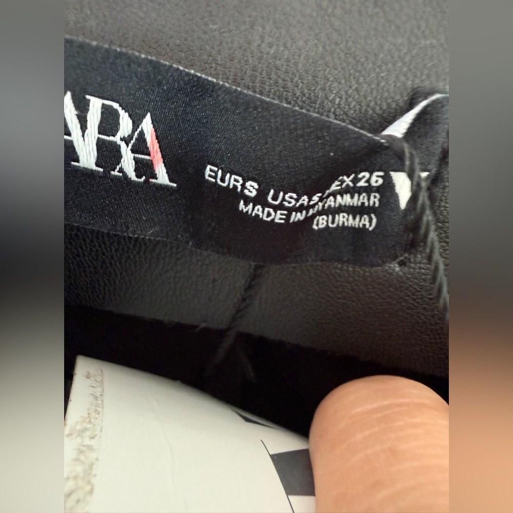 Zara Black Faux Leather High-Waist Leggings - Picture 10 of 12